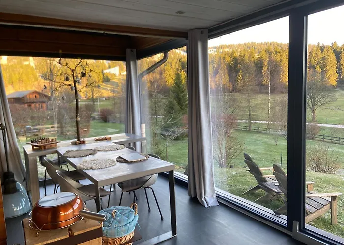 Les Savagnieres - Homestay *
