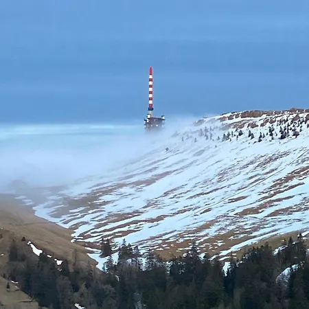 Les Savagnieres - Quarto em Acomodações Particulares