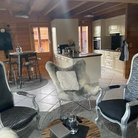 Les Savagnieres - Quarto em Acomodações Particulares Saint-Imier